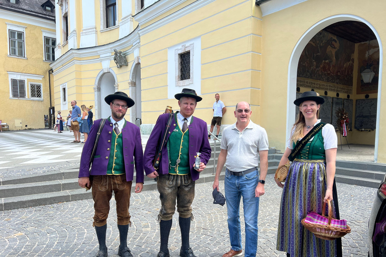 Salzburg: Private the Hills are alive Tour with Pickup