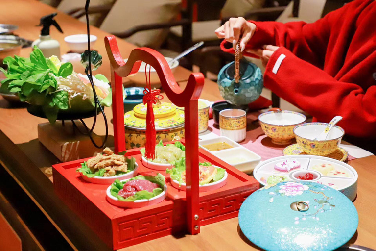 Lijiang: Yuyan Banquet Dinner Show with Costumes Regular Seats for Royal Banquet Dinner