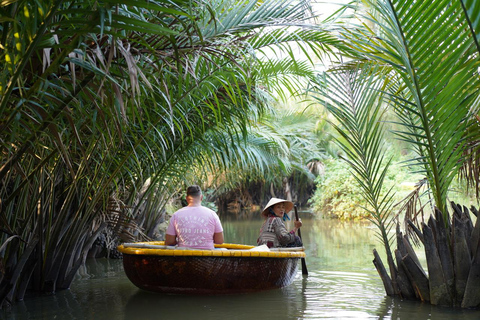 HoiAn: Sunset Fishing Boat Tour and BBQ Dinner with locals