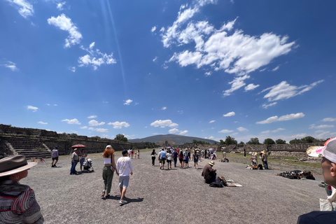 Pyramids of Teotihuacan: private tour from mexico city