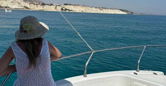 Boat Tour di 3 ore: Pietre Cadute, Capo Bianco, Torre Salsa!