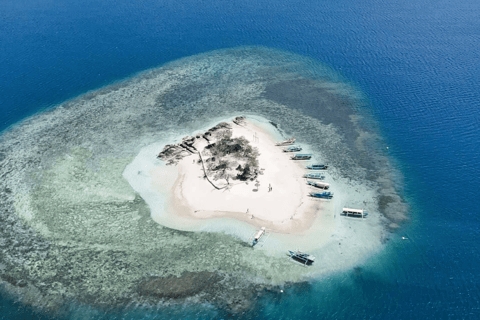 From Lombok: Gili Islands Snorkeling Tour with Hotel Pickup