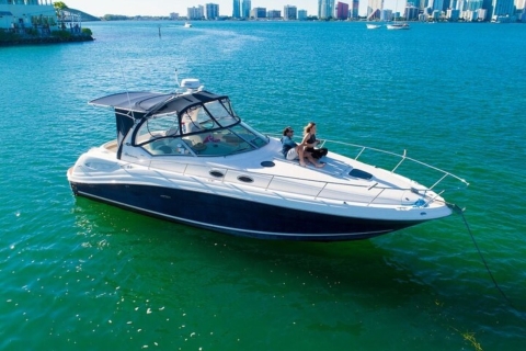 Miami: location de bateau Sundancer de 34 pieds