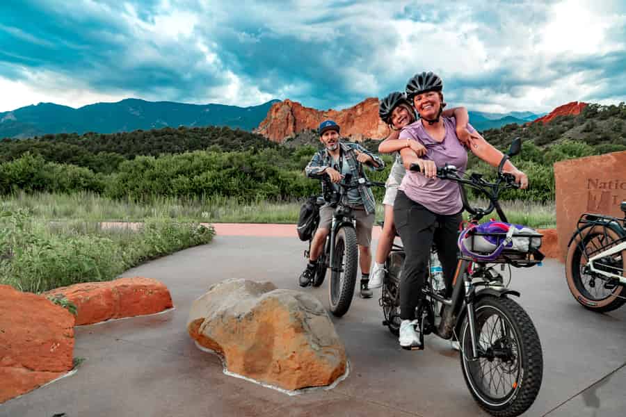 Manitou Springs: E-Bike-Tour durch den Garden of the Gods. Foto: GetYourGuide Manitou Springs: E-Bike-Tour durch den Garden of the Gods. Foto: GetYourGuide