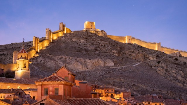 Visit Sunset Albarracín Monumental and Pérez Toyuela House Museum in Teruel