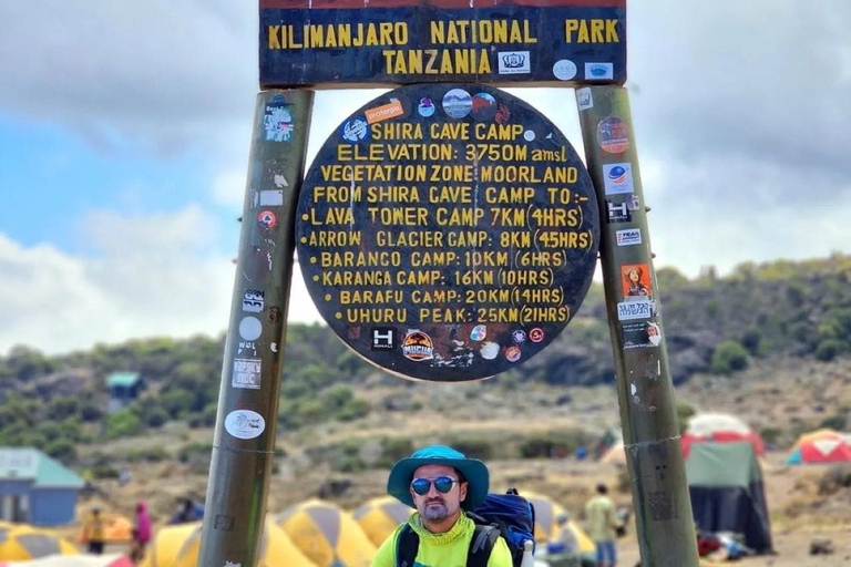 KILIMANJARO : Randonnée d&#039;une journée sur le plateau de Shira du Kilimandjaro