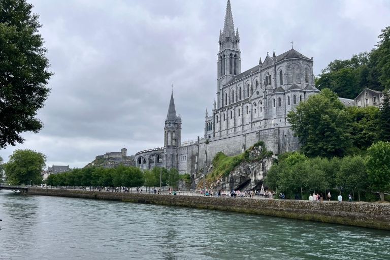 From San Sebastián: Sanctuary of Lourdes Private Day Trip