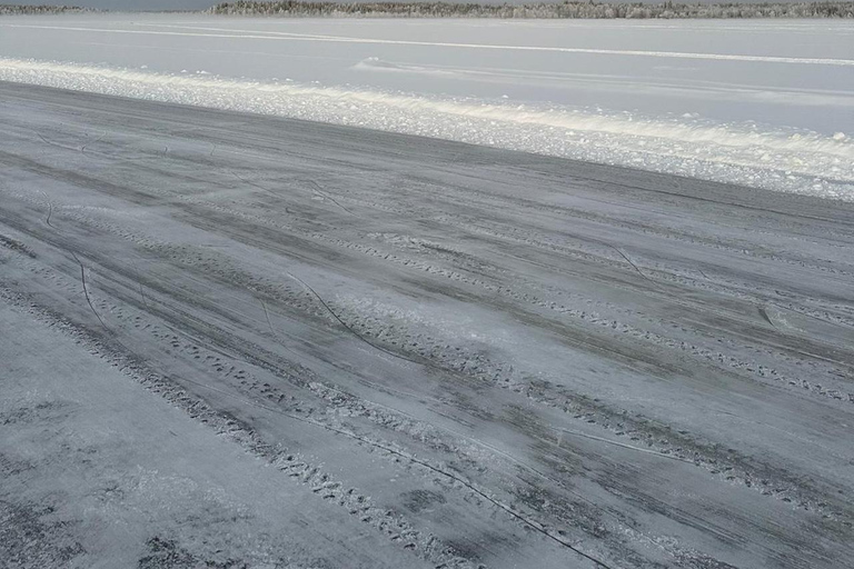 Levi: Self-Guided Lake Skating, Reindeer & Hot Drink
