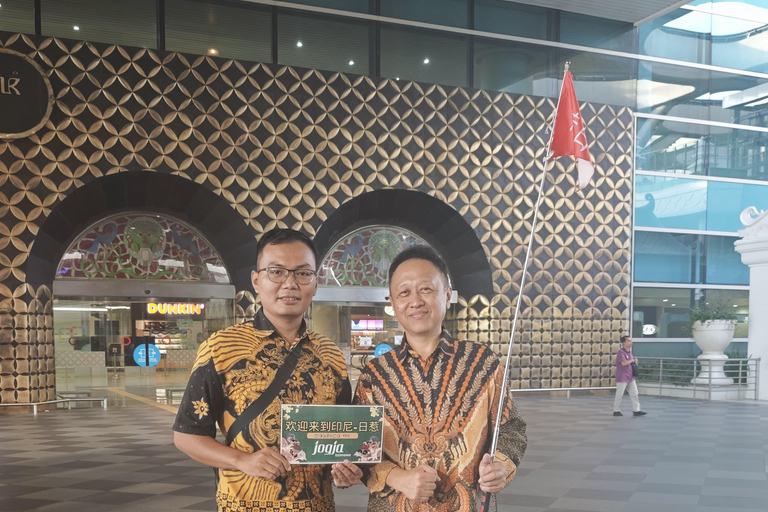 Yogyakarta Airport: Borobudur Climb & Prambanan Guided Tour