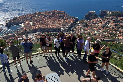 إطلالات دوبروفنيك وتجربة حديقة ترستينو النباتية