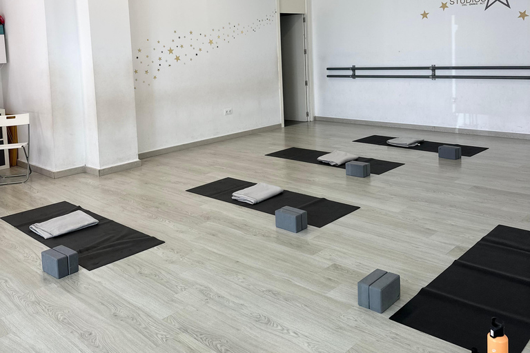 Jávea: Candlelit Yoga, Meditation & Journaling (English)