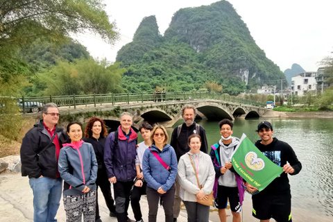 Guilin: Elephant Trunk Hill, Reed Flute Cave & Night Cruise Elephant Trunk Hill Skip-the-Line E-Ticket Only (No Guide)