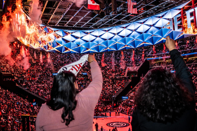 Los Angeles: Clippers NBA Basketball Game Ticket Tier 1 - Terrace Level Upper Bowl Baseline Seating