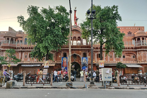 斋浦尔精神漫步导览游，搭乘嘟嘟车斋浦尔灵性漫步导览游（含嘟嘟车之旅）