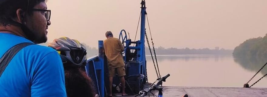 Goa : visite de l'île de Divar en vélo électrique avec croisière dans les backwaters