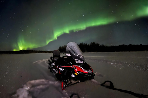 Rovaniemi: Drive New 2025 Snowmobiles - Aurora Adventure