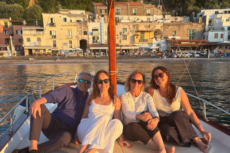 Sorrento Sunset Cruise with Aperitif on Board