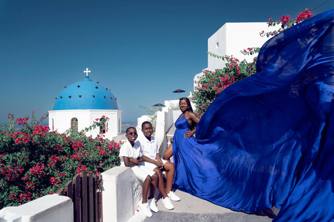 Santorini: Sessão de fotos particular com vestido voador30 minutos - Sessão de fotos com vestido esvoaçante