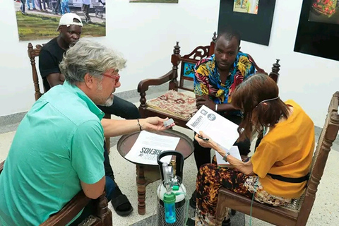 Nairobi: Guided Kibera Slum Half Day Walking Tour.Kibera Slum: Chocolate City Half Day Walking Tours, Nairobi