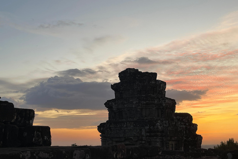 3 Days Temple Tour: Sunrise, Sunset, and Fishing Village