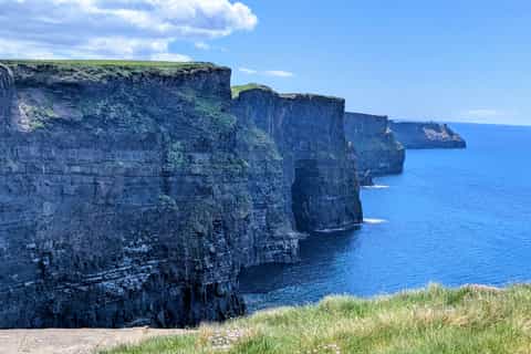 Dublin: Private Luxury Day Tour to the Cliffs of Moher - Image 3