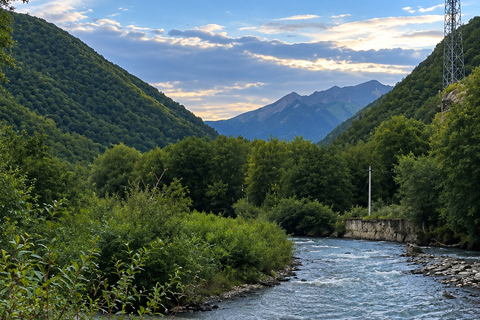 From Tbilisi: Kazbegi Day Trip with Gergeti Trinity Church