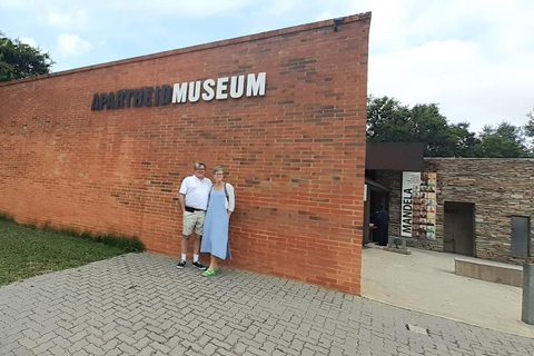 Wycieczka całodniowa do Johannesburga (Soweto/joburg/muzeum apartheidu)