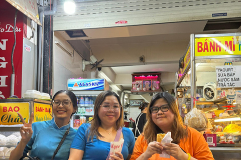 KISSTOUR| Saigón de Noche y Comida Callejera en MotoSaigón de Noche y Comida Callejera en Moto