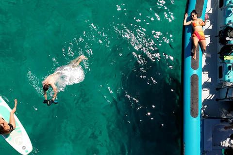 Mallorca: 2h speedboat tour, visit caves, cliffs and snorkel