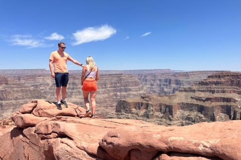 Las Vegas: Grand Canyon Skywalk and Hoover Dam Guided Tour