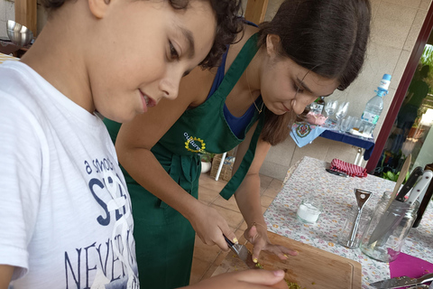 在波尔图与伊莎贝尔和若热一起烹饪葡式蛋挞在波尔图与Isabel和Jorge一起学做葡式蛋挞