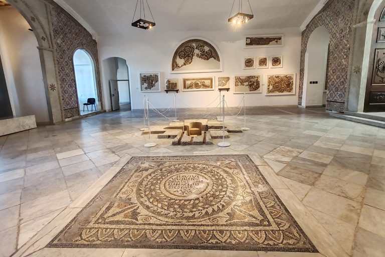 Tunis: Bardo Museum and Medina Guided Tour
