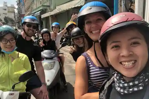 DALAT EASY RIDER CITY SMALL GROUP TOUR BY MOTORBIKE