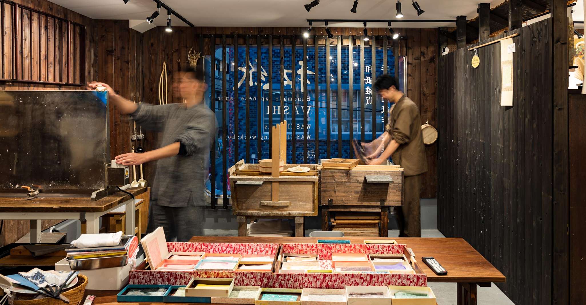 Tokyo Asakusa : Handmade Japanese Paper Workshop photo 6