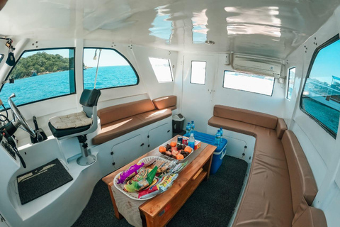Labuan Bajo: Komodo Islands Speedboat Day Trip with Pickup Komodo Islands Speedboat Day Trip with Pickup