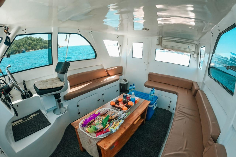 Labuan Bajo: Komodo Islands Speedboat Day Trip with Pickup Komodo Islands Speedboat Day Trip with Pickup
