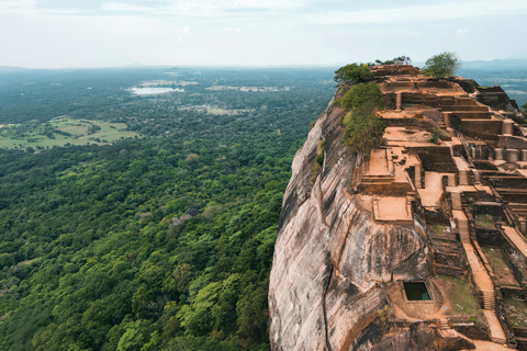 Private Sigiriya, Safari & Village Tour: Colombo/Kandy/South From Sigiriya: Complete Core Tour (Direct Access)