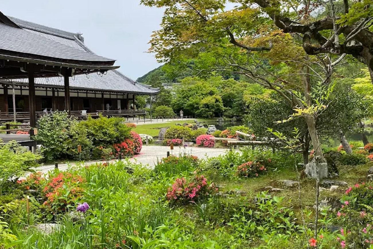 Kyoto: Guided Tour of Great Festivals and Cultural Events 8-Hour Romantic Couple’s Tour in Kyoto