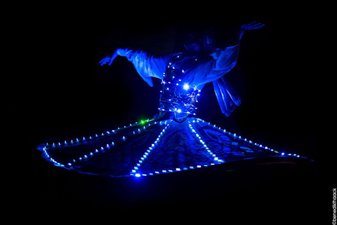 迪拜：高端野生动物园、骆驼骑乘体验、Lisaili Fort Camp和自助餐迪拜：高端野生动物园、骆驼骑乘体验、Lisaili Fort Camp 和自助餐