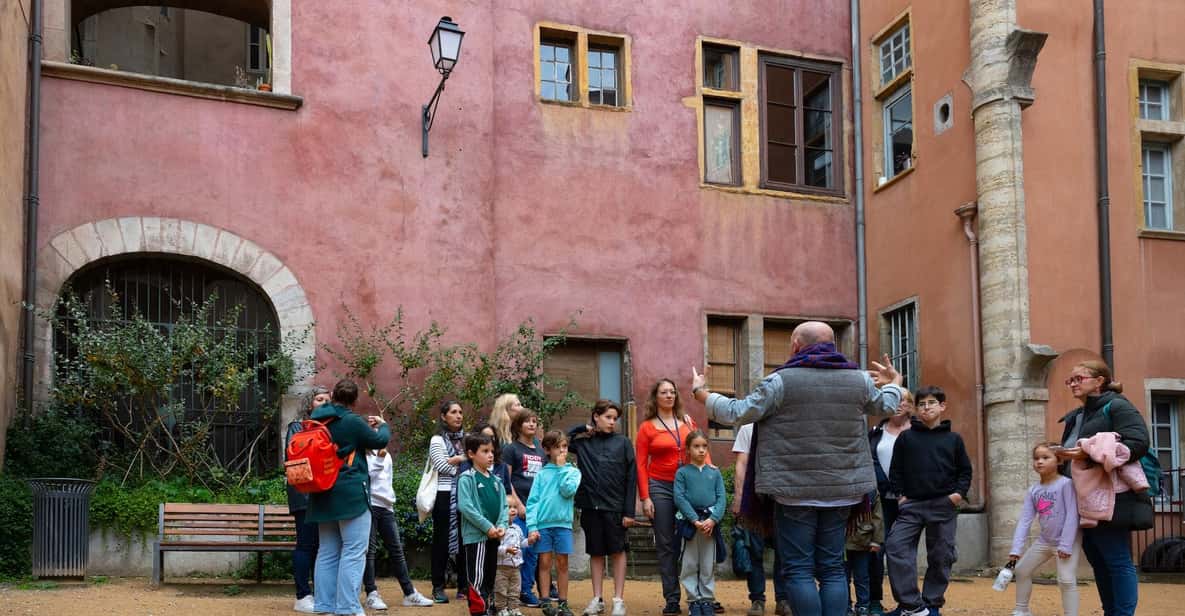 Afbeelding 2 van Verhalenrondleiding door Vieux-Lyon voor kinderen in het Frans