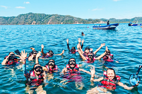 From Jaco: Tortuga Island Boat Tour with Snorkel and Lunch
