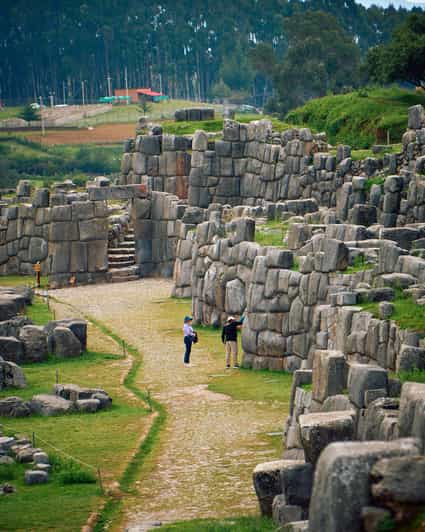 Cusco: City Tour & Pisac Market and Ruins (Full-Day)