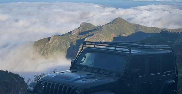 Madeira: Fanal Forest, Seixal Beach & Porto Moniz Jeep Tour