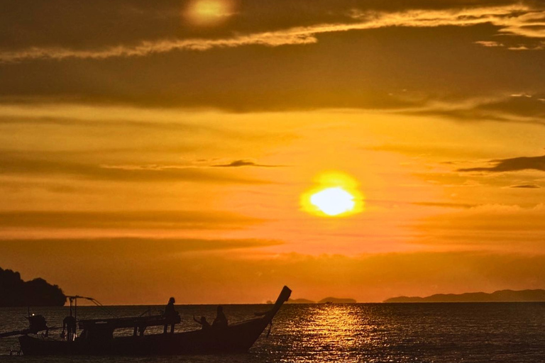 From Ao Nang: Phi Phi Islands, 4 Islands Tour w/ Sunset BBQ