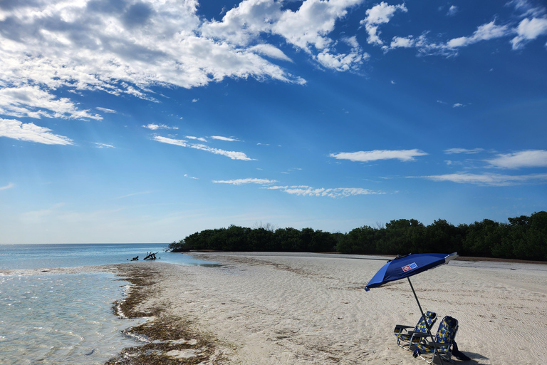 Lower Florida Keys: Private Boat Tour with Local Captain Lower Florida Keys: Private Four-Hour Sandbar Charter