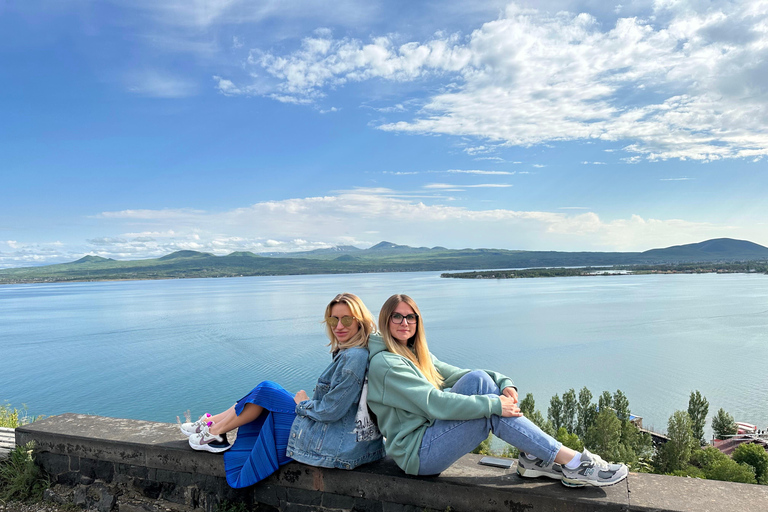 Tesoros de Armenia: Aventura en el Lago Sevan y Dilijan