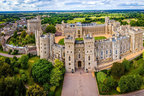 Exclusive Windsor Castle Entry, Audio Guide & Transportation