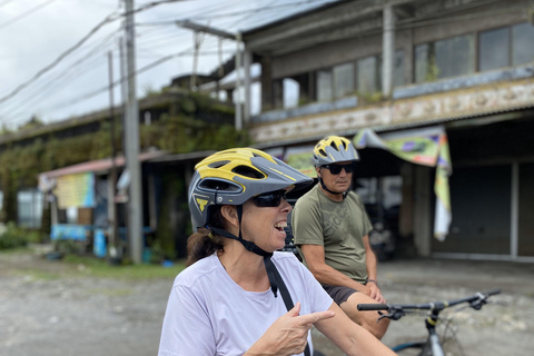 Ubud : PRIVATE Bike Tour inside Rice Field Ubud Countryside Sharing Group