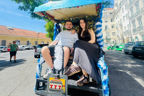 Lisbon: Multilingual Private TukTuk Tour with Live Guide Ultimate Lisbon & Belém Experience 04 hrs(Pick Up+Drop-off)*