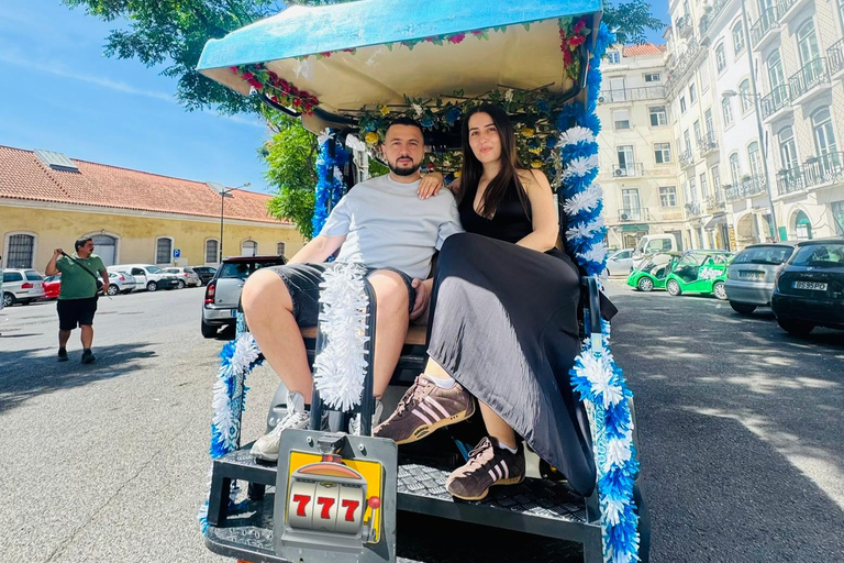 Lisbon: Multilingual Private TukTuk Tour with Live Guide Ultimate Lisbon & Belém Experience 04 hrs(Pick Up+Drop-off)*